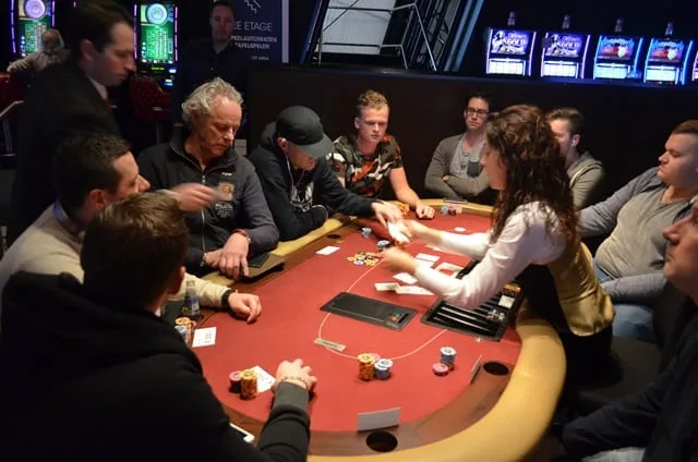 Re-entry voor Willem de Jong | 2016/02 - Rotterdam Poker Series - €500 NLHE Progressive Bounty