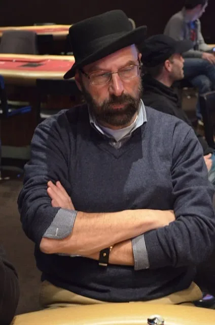 R. van de Ven | 2016/02 - Rotterdam Poker Series - €500 NLHE Progressive Bounty