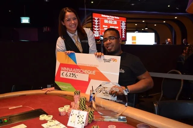 © 2026 Pokercity | Stanley van Kallen wint €300 Steal the Button | 2016/02 - Rotterdam Poker Series - €300 NLHE Steal The Button Stanley van Kallen wint €300 Steal the Button | 2016/02 - Rotterdam Poker Series - €300 NLHE Steal The Button