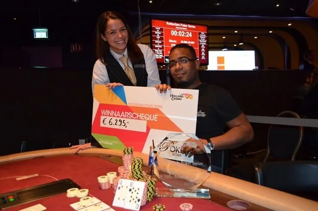 © 2026 Pokercity | Stanley van Kallen wint €300 Steal the Button | 2016/02 - Rotterdam Poker Series - €300 NLHE Steal The Button Stanley van Kallen wint €300 Steal the Button | 2016/02 - Rotterdam Poker Series - €300 NLHE Steal The Button