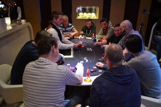 Finaletafel Big Stack Main Event | 2016/02 - Rotterdam Poker Series - €1.500 Main Event Big Stack