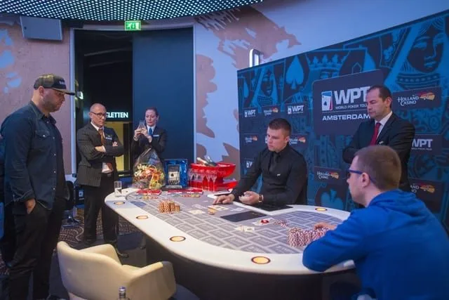 Beslissende hand | 2016/05 - World Poker Tour Amsterdam - #2 WPT €5.700 High Roller