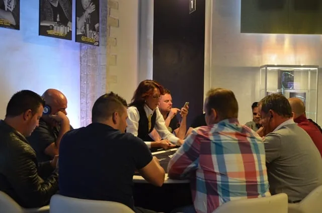 Tafel 1 | 2016/06 - Breda Poker Series - €700 NLHE Main Event