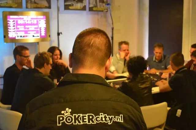 Commentator Tonen | 2016/06 - Breda Poker Series - €700 NLHE Main Event