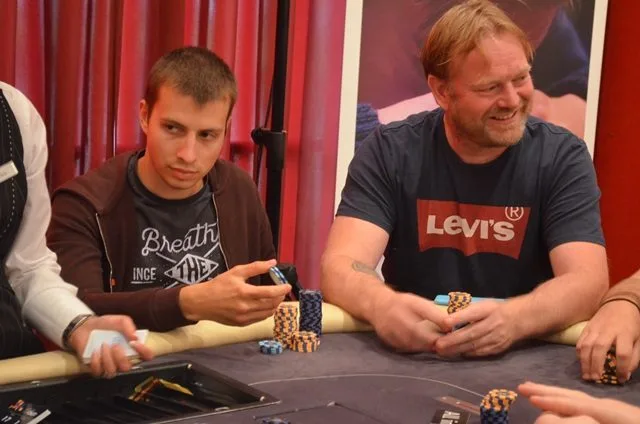 Mart van den Berg | 2016/07 - Utrecht Poker Series - €700 NLHE Main Event 