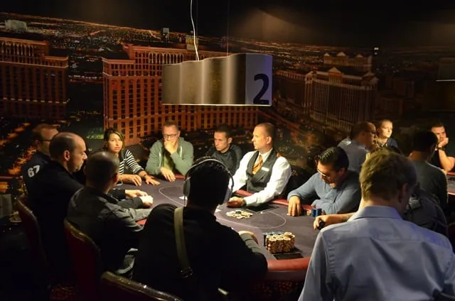 Tafel 2 | 2016/07 - Leeuwarden Poker Series - €300 NLHE Main Event Deepstack