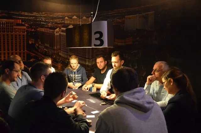 Tafel 3 | 2016/07 - Leeuwarden Poker Series - €300 NLHE Main Event Deepstack