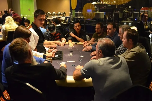 Tafel 5 | 2016/07 - Leeuwarden Poker Series - €300 NLHE Main Event Deepstack