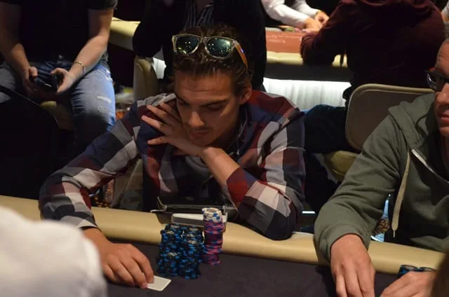 Tino Hendriks | 2016/07 - Leeuwarden Poker Series - €300 NLHE Main Event Deepstack