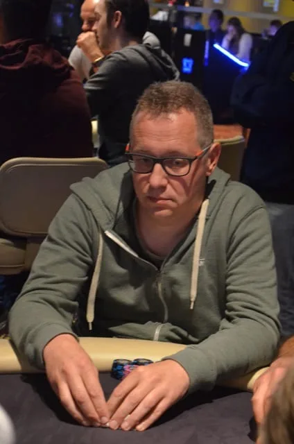 M. de Jong | 2016/07 - Leeuwarden Poker Series - €300 NLHE Main Event Deepstack