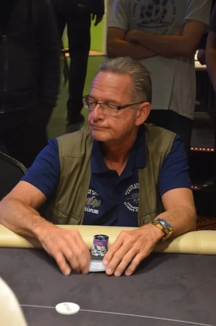 Willem van der Dood | 2016/07 - Leeuwarden Poker Series - €300 NLHE Main Event Deepstack