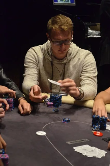 Maarten Linneman | 2016/07 - Leeuwarden Poker Series - €300 NLHE Main Event Deepstack
