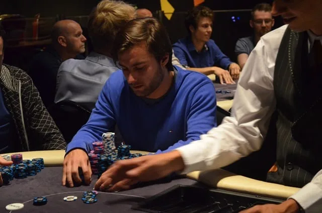 Leon Holvast | 2016/07 - Leeuwarden Poker Series - €300 NLHE Main Event Deepstack