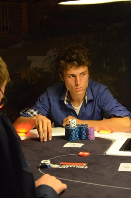 Robert Wezeman | 2016/07 - Leeuwarden Poker Series - €300 NLHE Main Event Deepstack