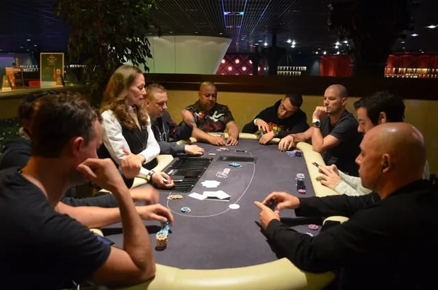 Tafel 14 | 2016/08 - Venlo Poker Series - €1.000 Main Event Re-entry