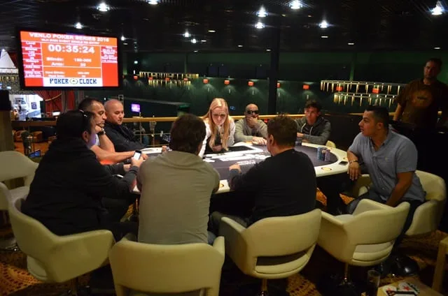 Tafel 15 | 2016/08 - Venlo Poker Series - €1.000 Main Event Re-entry