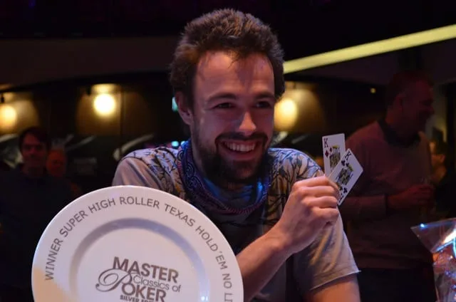 © 2026 Pokercity | Winnaar #12 €25.000 Super High Roller Re-entry: Ole Schemion | 2016/11 - Master Classics of Poker - #12 €25.000 Super High Roller Re-entry Winnaar #12 €25.000 Super High Roller Re-entry: Ole Schemion | 2016/11 - Master Classics of Poker - #12 €25.000 Super High Roller Re-entry