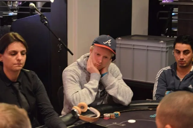 © 2026 Pokercity | Floris van der Ven | 2016/11 - Master Classics of Poker - #17 €10.000 High Roller 8-Max Re-entry Floris van der Ven | 2016/11 - Master Classics of Poker - #17 €10.000 High Roller 8-Max Re-entry