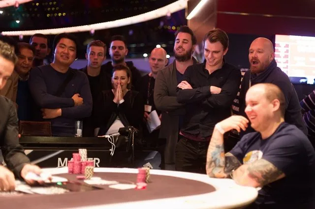 © 2026 Pokercity | Joris Ruys vs Balasz Somodi | 2016/11 - Master Classics of Poker - #22 €1.000 NLH Freeze-out Joris Ruys vs Balasz Somodi | 2016/11 - Master Classics of Poker - #22 €1.000 NLH Freeze-out