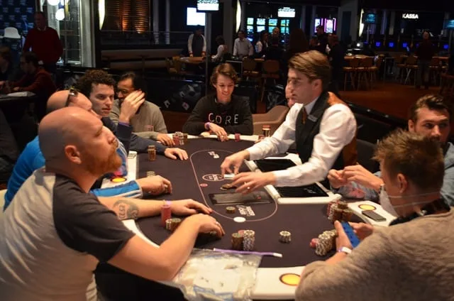 Tafel 33 | 2016/11 - Master Classics of Poker - #24 €750 NLH Single Re-entry