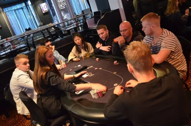 Tafel 30 | 2016/11 - Master Classics of Poker - #24 €750 NLH Single Re-entry