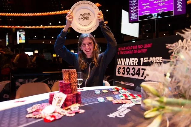 © 2026 Pokercity | Winnaar #24 €750 NLH Single Re-entry: Frank Visser | 2016/11 - Master Classics of Poker - #24 €750 NLH Single Re-entry Winnaar #24 €750 NLH Single Re-entry: Frank Visser | 2016/11 - Master Classics of Poker - #24 €750 NLH Single Re-entry