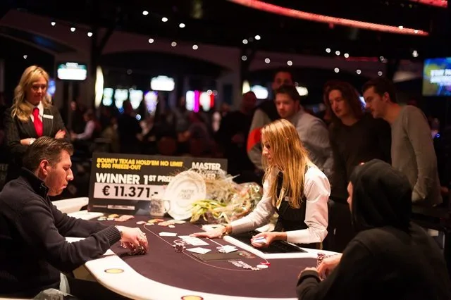 © 2026 Pokercity | Heads up | 2016/11 - Master Classics of Poker - #25 €500 BOUNTY (€250) Freeze-out Heads up | 2016/11 - Master Classics of Poker - #25 €500 BOUNTY (€250) Freeze-out