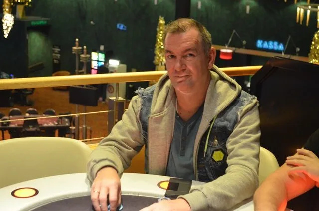 © 2026 Pokercity | Andre van de Venne | 2016/12 - Venlo Poker Series - €1.000 Main Event Single Re-entry Andre van de Venne | 2016/12 - Venlo Poker Series - €1.000 Main Event Single Re-entry