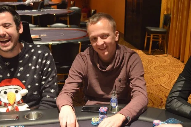 Mitchel van der Zwet | 2016/12 - Venlo Poker Series - €1.000 Main Event Single Re-entry