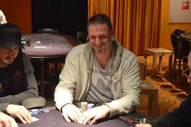 Tonnie Krijn  | 2016/12 - Venlo Poker Series - €1.000 Main Event Single Re-entry