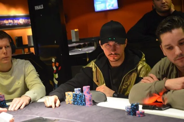 NULL | 2016/12 - Venlo Poker Series - €1.000 Main Event Single Re-entry