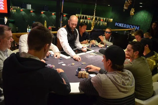 NULL | 2016/12 - Venlo Poker Series - €1.000 Main Event Single Re-entry