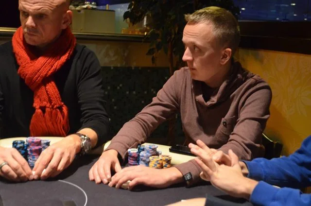Mitchel van der Zwet | 2016/12 - Venlo Poker Series - €1.000 Main Event Single Re-entry