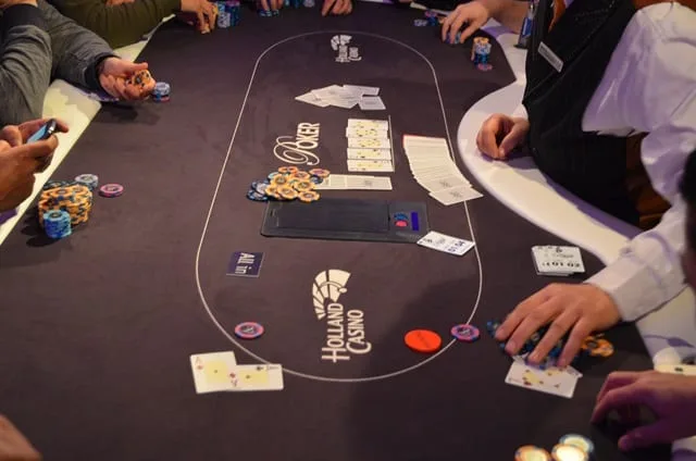 Azen van Aerts eraan tegen Lopez | 2016/12 - Dutch Open - €1.500 Dutch Open Main Event