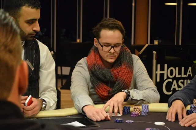 Tom Kollee | 2016/12 - Valkenburg Poker Series - €500 NLHE Main Event Re-entry 