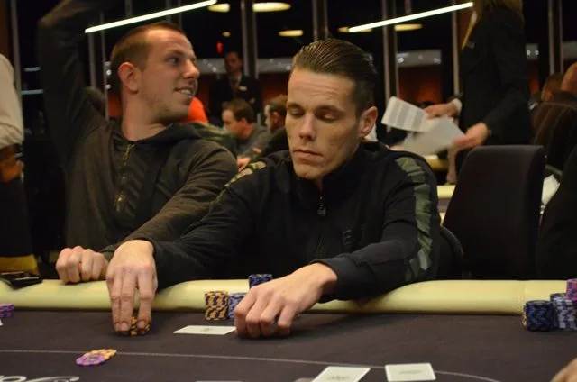 Hendrik Soering | 2016/12 - Valkenburg Poker Series - €500 NLHE Main Event Re-entry 