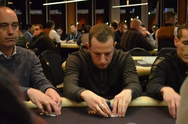 Guy Homblen | 2016/12 - Valkenburg Poker Series - €500 NLHE Main Event Re-entry 