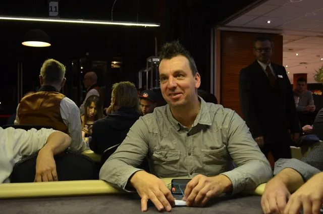 © 2026 Pokercity | Ronnie Aussems | 2016/12 - Valkenburg Poker Series - €500 NLHE Main Event Re-entry Ronnie Aussems | 2016/12 - Valkenburg Poker Series - €500 NLHE Main Event Re-entry