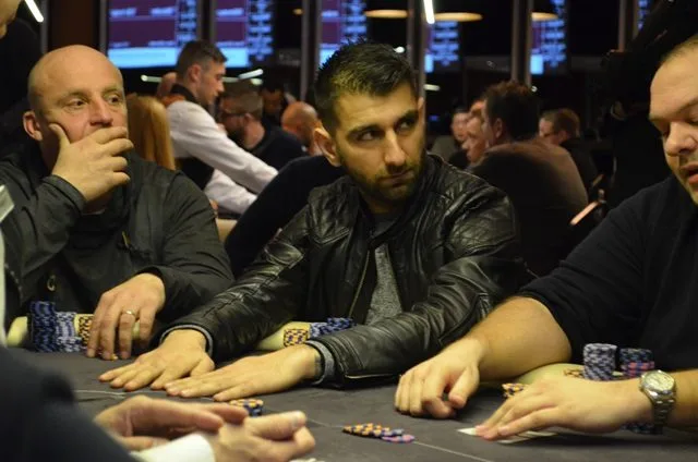 © 2026 Pokercity | K. Hasan | 2016/12 - Valkenburg Poker Series - €500 NLHE Main Event Re-entry K. Hasan | 2016/12 - Valkenburg Poker Series - €500 NLHE Main Event Re-entry