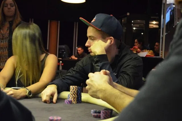 © 2026 Pokercity | Yannick Beuss | 2016/12 - Valkenburg Poker Series - €500 NLHE Main Event Re-entry Yannick Beuss | 2016/12 - Valkenburg Poker Series - €500 NLHE Main Event Re-entry