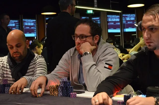 Niels de Wijs | 2016/12 - Valkenburg Poker Series - €500 NLHE Main Event Re-entry 