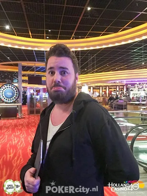 © 2026 Pokercity | Kees van Brugge wint niet | 2017/01 - Utrecht Poker Series - €300 NLHE Freeze-out Kees van Brugge wint niet | 2017/01 - Utrecht Poker Series - €300 NLHE Freeze-out