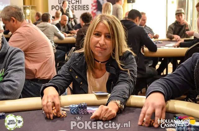Michaela Ciceu | 2017/01 - Utrecht Poker Series - €700 NLHE Main Event 