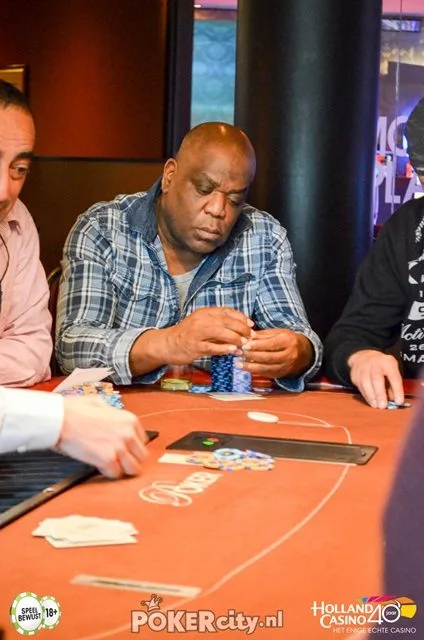 Ruben Blikslager | 2017/04 - Enschede Poker Series - €500 NLHE Main Event Single Re-entry 