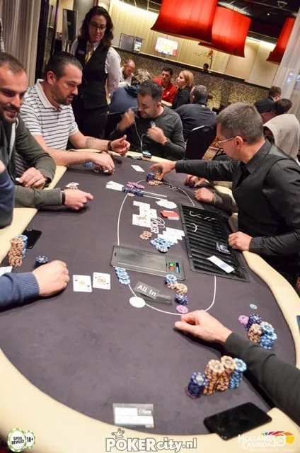 NULL | 2017/04 - Rotterdam Poker Series - €600 NLHE PSKO Re-entry (€300+€300)