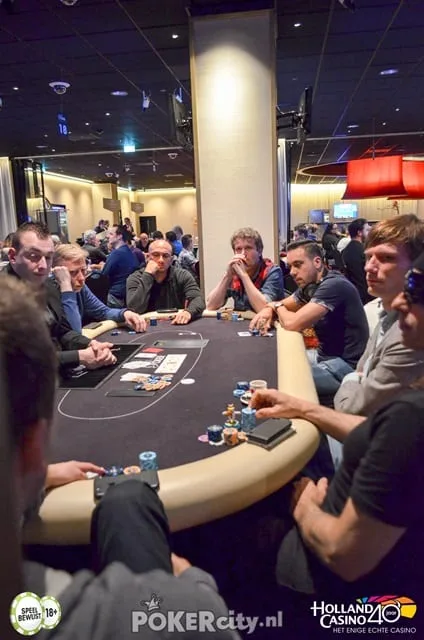 © 2026 Pokercity | Tafel Hoedemaker-Stegeman-Van Veen | 2017/04 - Rotterdam Poker Series - €700 NLHE Main Event Single Re-entry Tafel Hoedemaker-Stegeman-Van Veen | 2017/04 - Rotterdam Poker Series - €700 NLHE Main Event Single Re-entry