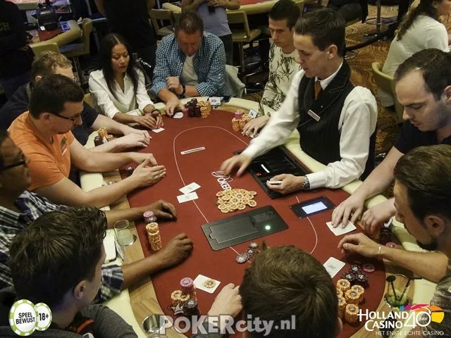 Tafel 2 | 2017/05 - Holland Casino Nijmegen Progressive Bounty - €250 NLHE Progressive Bounty (€80)