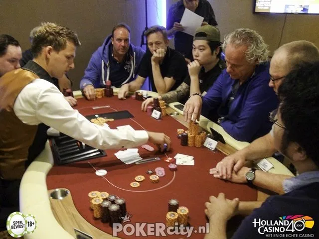 Tafel 3 | 2017/05 - Holland Casino Nijmegen Progressive Bounty - €250 NLHE Progressive Bounty (€80)