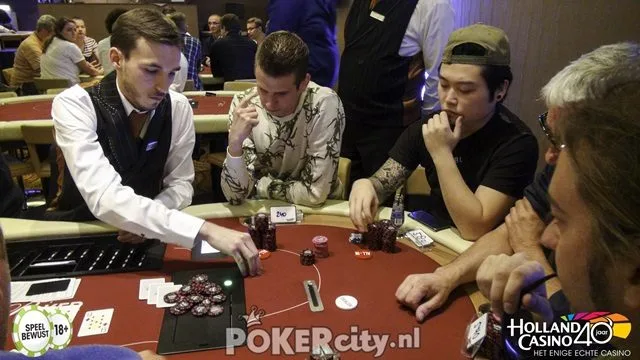 Hooghwerff en Hu all-in | 2017/05 - Holland Casino Nijmegen Progressive Bounty - €250 NLHE Progressive Bounty (€80)