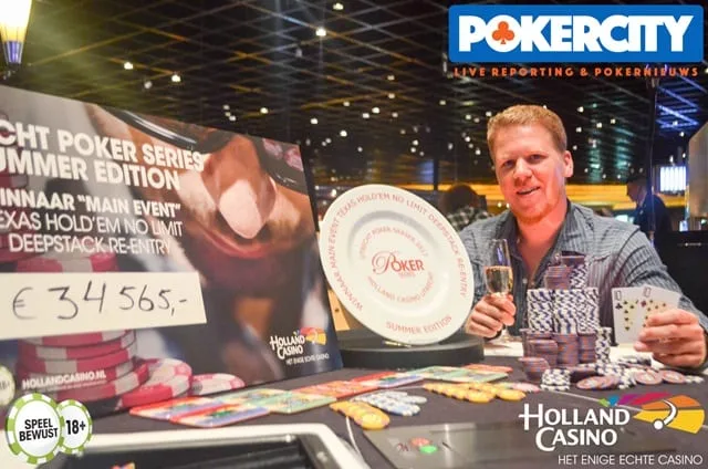 Rens Feenstra cheque schotel | 2017/09 - Utrecht Poker Series - #4 €700 Main Event Re-entry